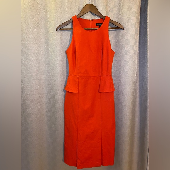 Banana Republic Bi-Stretch Side Peplum Dress - size 2 - Picture 1 of 4
